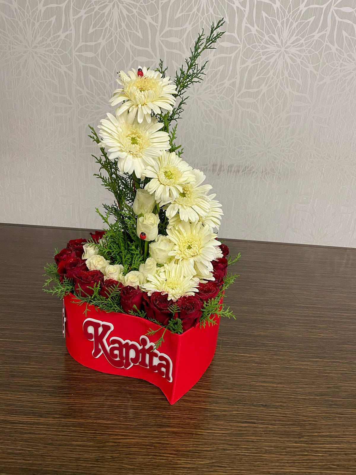 Cestas de Flores Naturas Personalizada Rosas Vermelhas